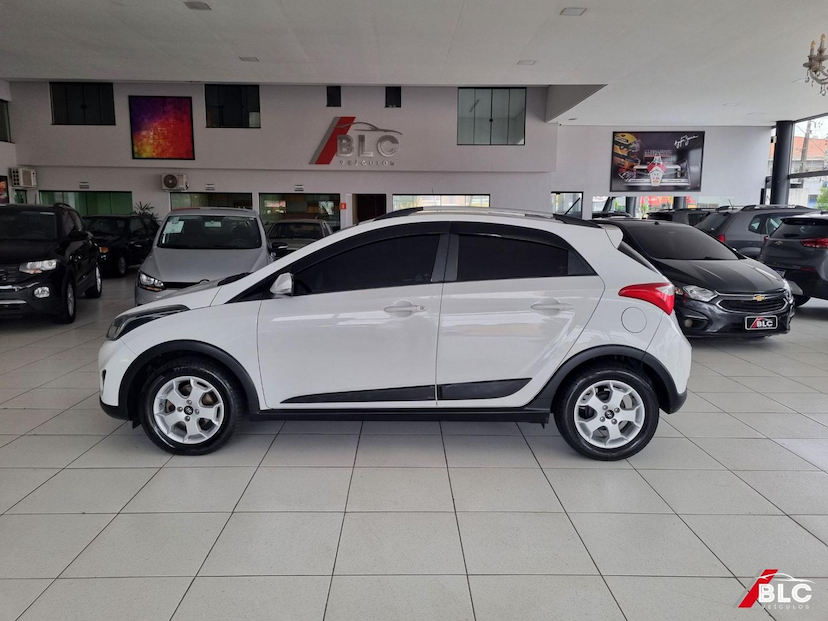 Foto do veículo HYUNDAI HB20X  1.6A STYLE 2014 154.071 KM 57.500,00