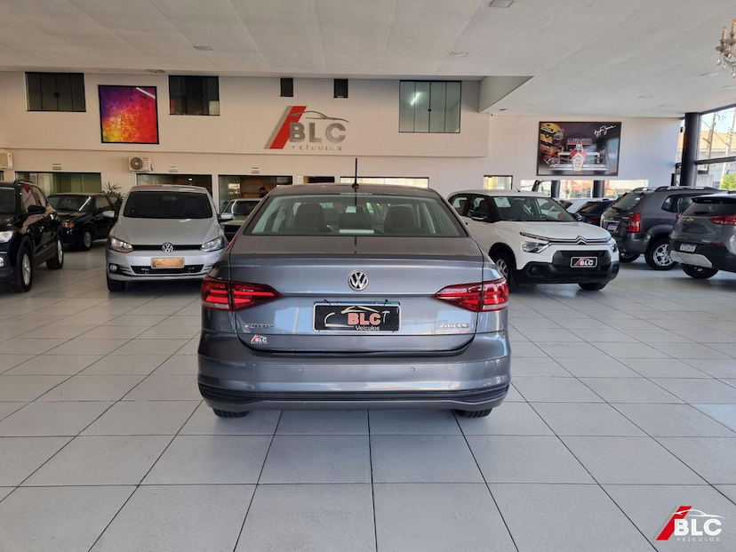 Foto do veículo VOLKSWAGEN VIRTUS  COMFORT. 200 TSI 1.0 FLEX 12V AUT 2021 76.949 KM 80.900,00