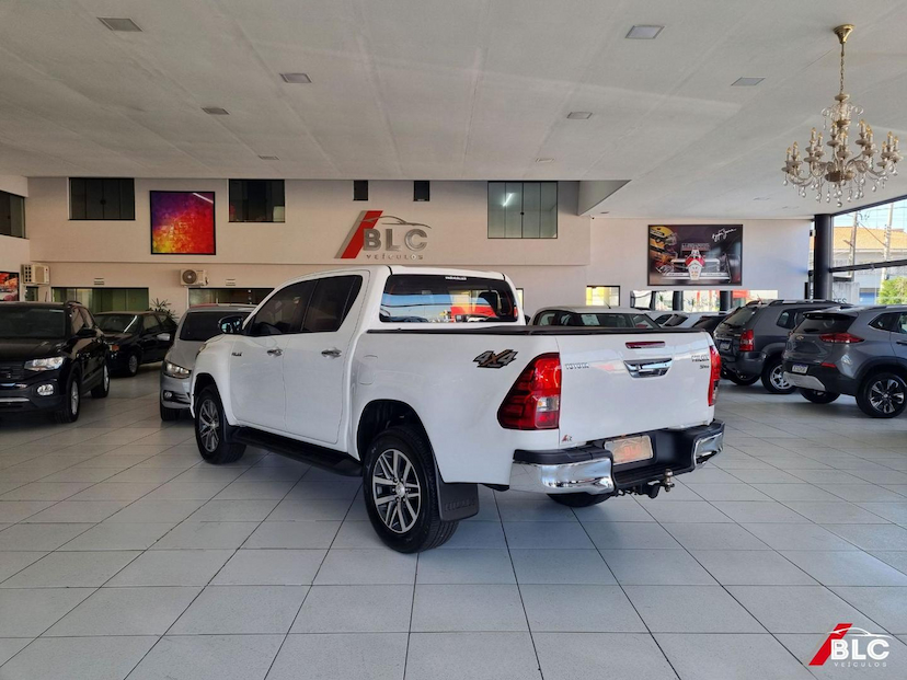 Foto do veículo TOYOTA HILUX  2.8 SRV 4X4 CD 16V DIESEL 4P AUT 2020 119.085 KM 188.900,00
