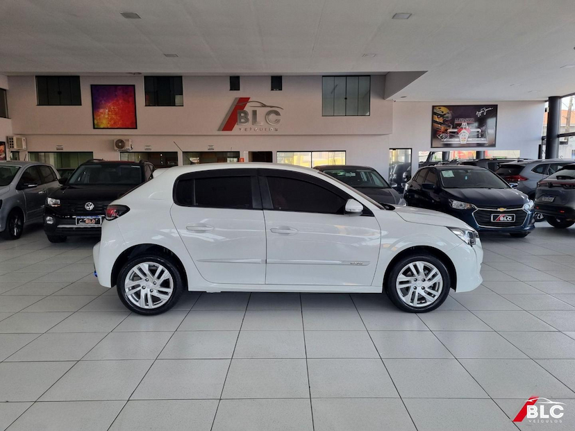 Foto do veículo PEUGEOT 208  ACTIVE AT1 2022 74.747 KM 68.900,00