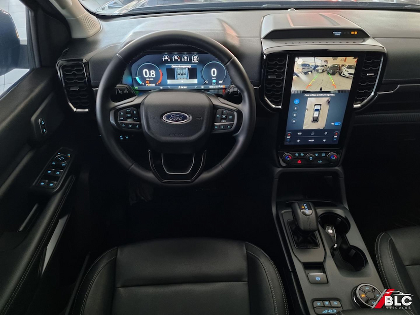 Foto do veículo FORD RANGER  LTDPCD3D4A 2024 70.984 KM 276.900,00
