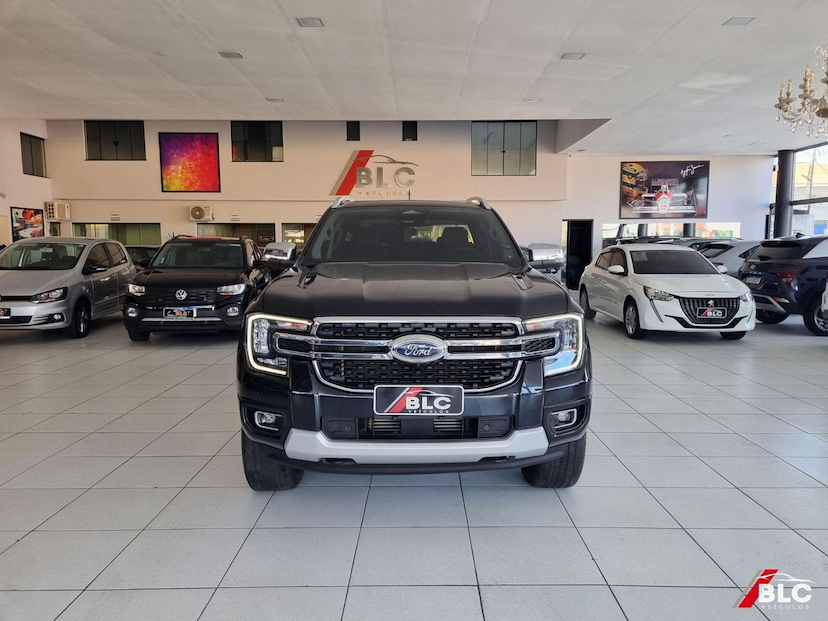 Foto do veículo FORD RANGER  LTDPCD3D4A 2024 70.984 KM 276.900,00