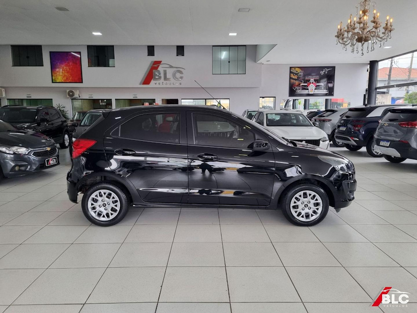 Foto do veículo FORD KA  SE 1.0 HA C 2021 33.970 KM 52.900,00