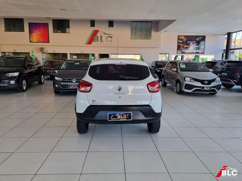 Foto do veículo RENAULT KWID  INTENS 10MT 2021 53.556 KM 45.900,00