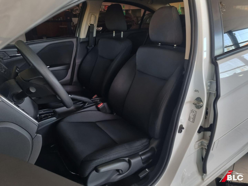 Foto do veículo HONDA CITY  LX CVT 2016 91.698 KM 71.900,00