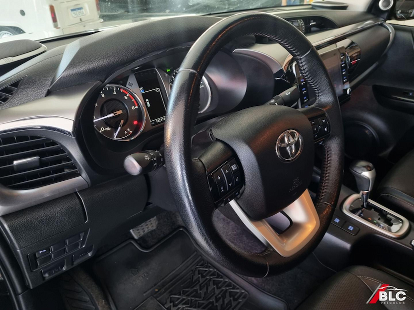 Foto do veículo TOYOTA HILUX  CDSRXA4FD 2021 182.315 KM 229.900,00