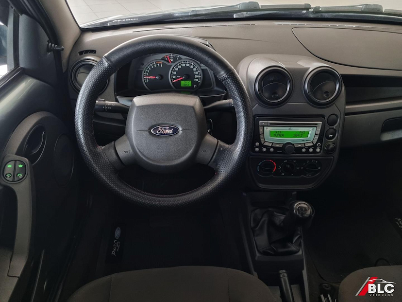Foto do veículo FORD KA FLEX 2011 138.039 KM 24.900,00