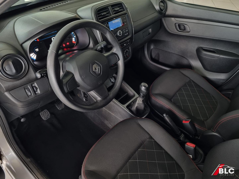 Foto do veículo RENAULT KWID  ZEN 2 2025 30.199 KM 58.900,00