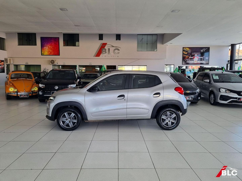 Foto do veículo RENAULT KWID  ZEN 2 2025 30.199 KM 58.900,00