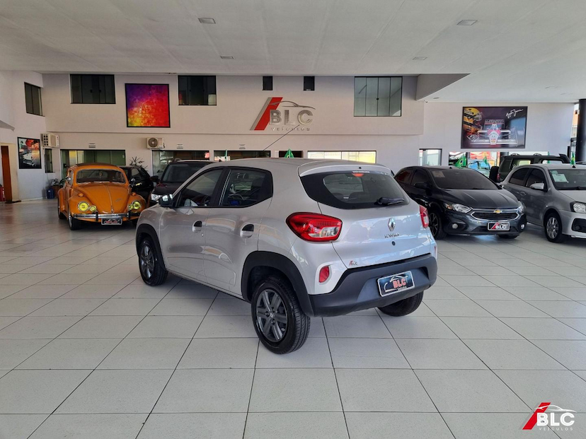 Foto do veículo RENAULT KWID  ZEN 2 2025 30.199 KM 58.900,00