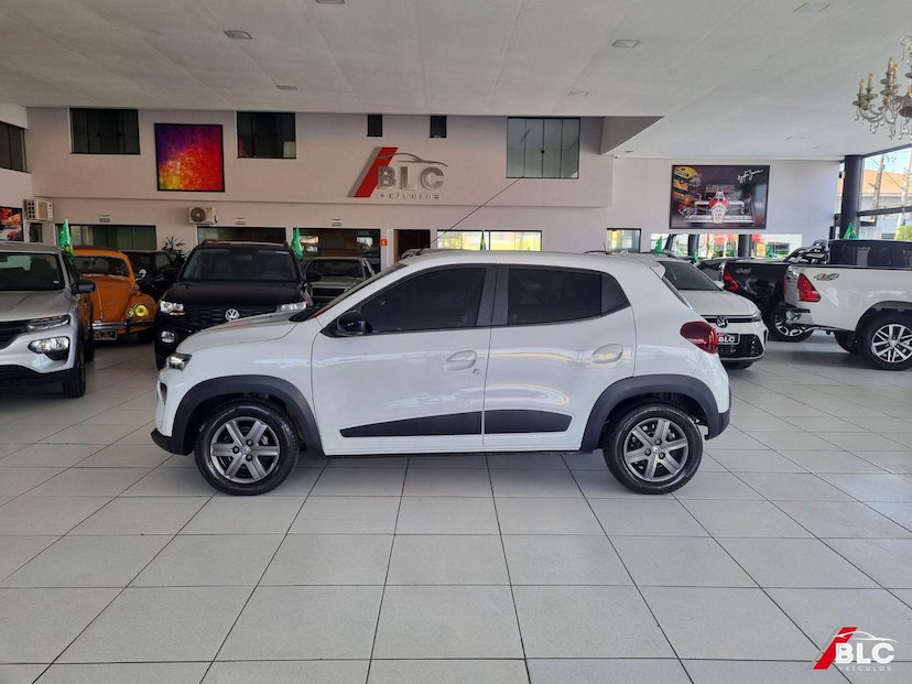 Foto do veículo RENAULT KWID  INTENS 2 2026 27.000 KM 67.900,00