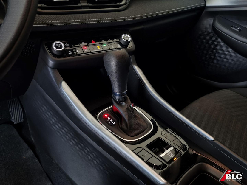 Foto do veículo FIAT FASTBACK  AUDACE HYB 2025 14.349 KM 116.900,00