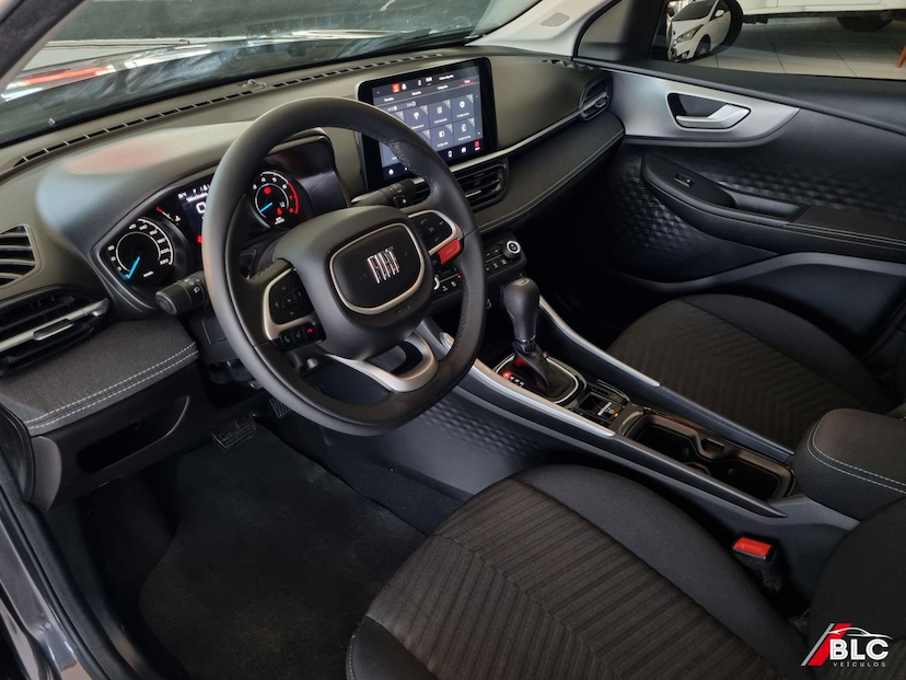Foto do veículo FIAT FASTBACK  AUDACE HYB 2025 14.349 KM 116.900,00