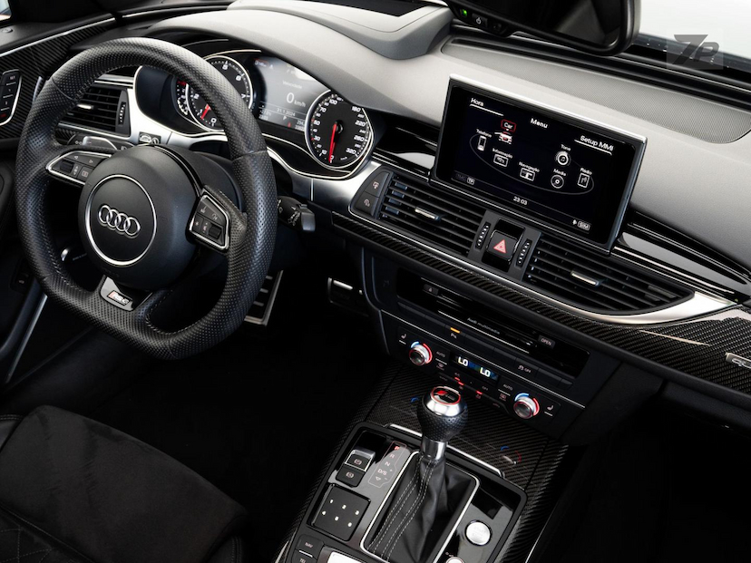 Foto do veículo AUDI RS6  AVANT 4.0TFSI 2014 38.650 KM 368.500,00