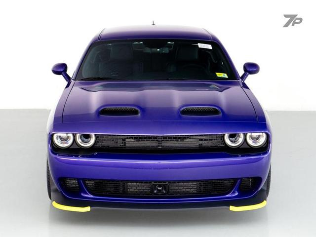 Foto do veículo DODGE CHALLENGER  SRT HELLCAT JAILBREAK 2023 61 KM 1.250.000,00