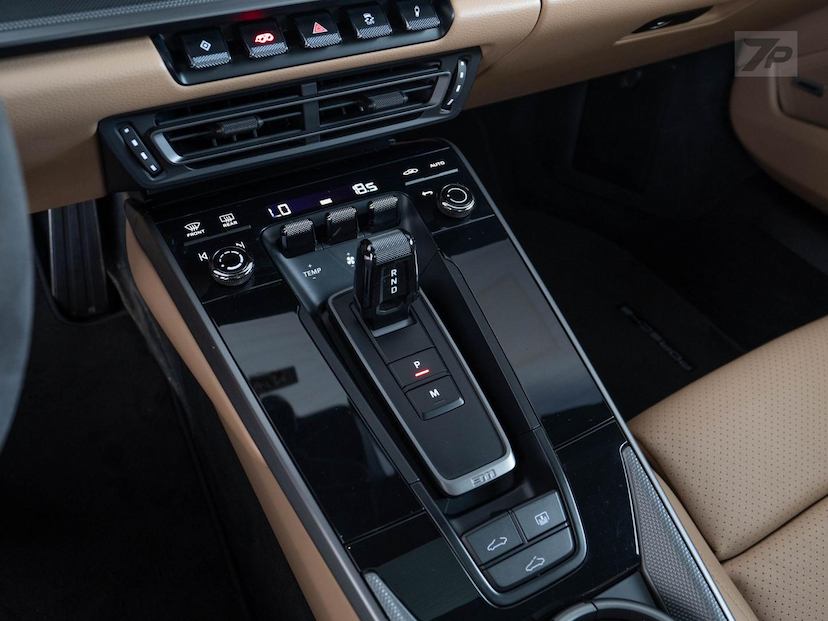 Foto do veículo PORSCHE 911  CARRERA S 2020 15.030 KM 758.500,00
