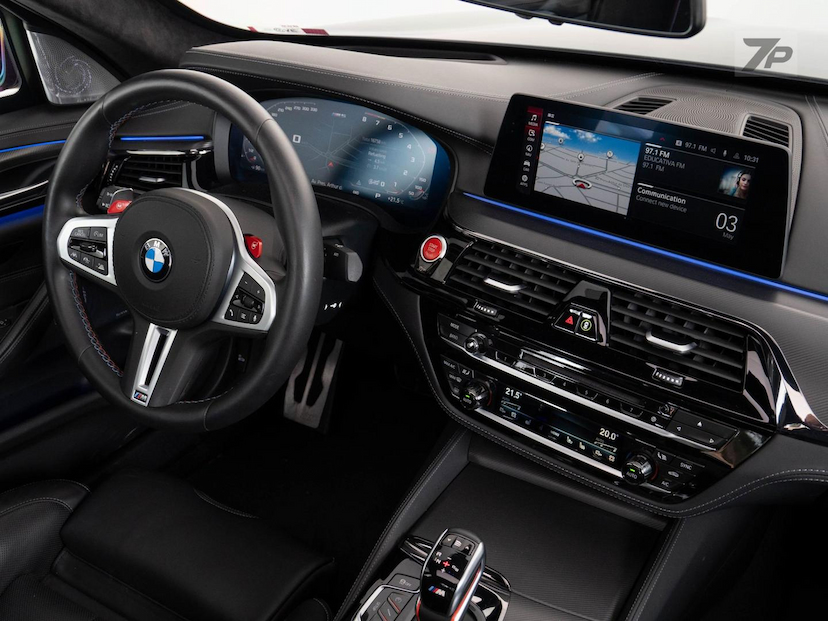Foto do veículo BMW M5  4.4 V8 TWIN POWER M XDRIVE STEPTRONIC 2020 17.144 KM 575.000,00