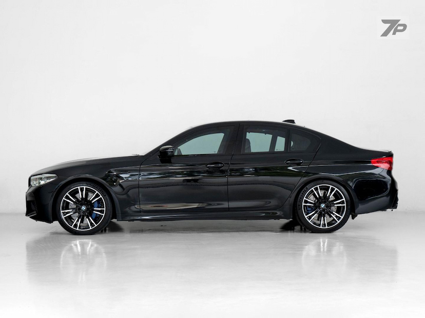 Foto do veículo BMW M5  4.4 V8 TWIN POWER M XDRIVE STEPTRONIC 2020 17.144 KM 575.000,00