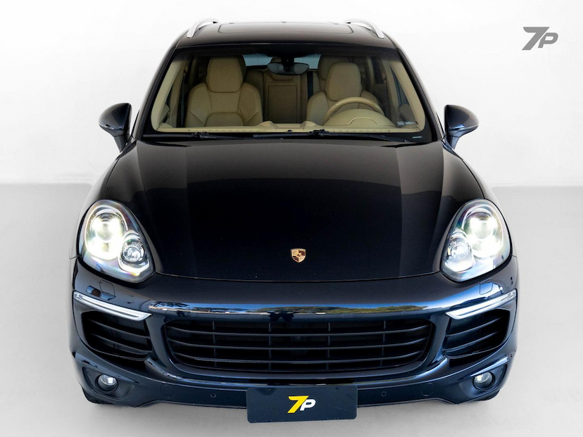 Foto do veículo PORSCHE CAYENNE  V6 2016 120.628 KM 209.000,00