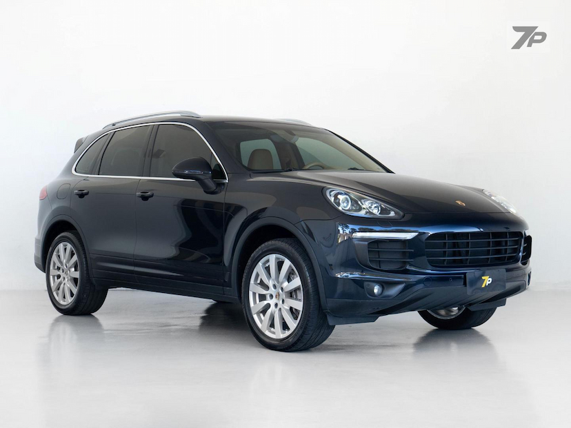 Foto do veículo PORSCHE CAYENNE  V6 2016 120.628 KM 209.000,00