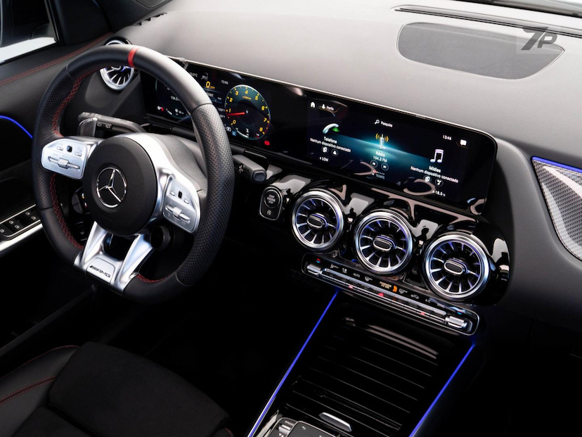 Foto do veículo MERCEDES-BENZ GLA 35 AMG  4MATIC 2.0 TURBO AUT 2023 6.785 KM 389.000,00