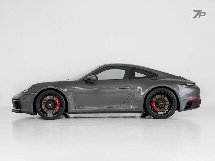 Foto do veículo PORSCHE 911  GTS 2024 1.847 KM 1.098.000,00
