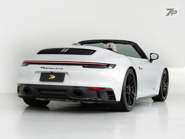 Foto do veículo PORSCHE 911  CARRERA GTS CABRIOLET 2023 7.242 KM 1.190.000,00