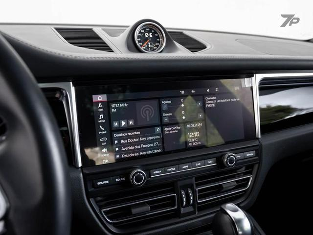 Foto do veículo PORSCHE MACAN  S 2020 29.614 KM 469.000,00