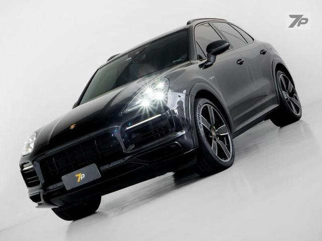 Foto do veículo PORSCHE CAYENNE  PHEV 2020 48.380 KM 449.000,00
