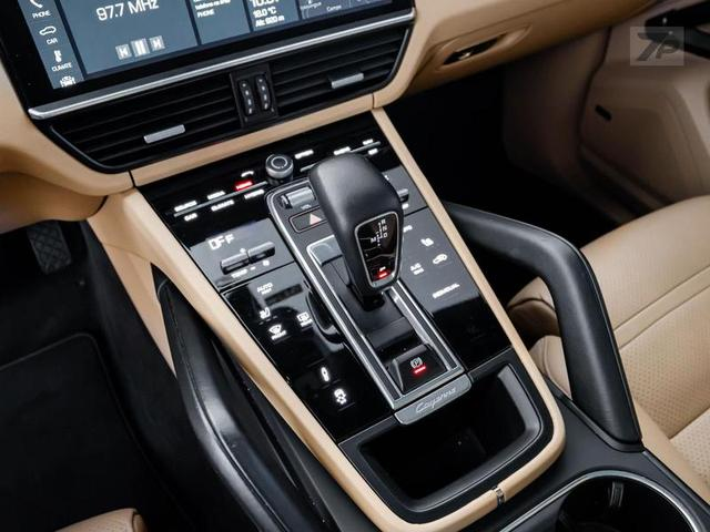 Foto do veículo PORSCHE CAYENNE  PHEV 2020 48.380 KM 449.000,00