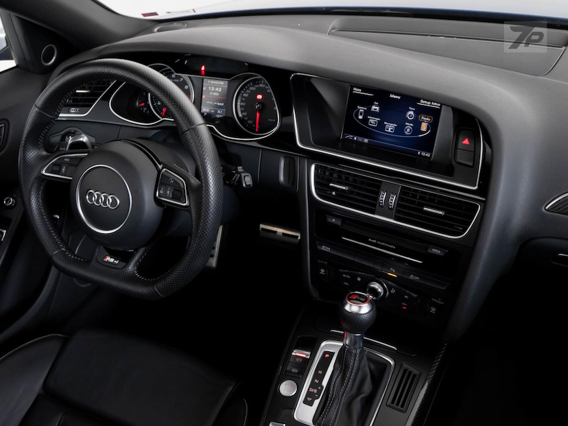 Foto do veículo AUDI RS4  AVANT 4.2FSI 2014 38.127 KM 389.000,00