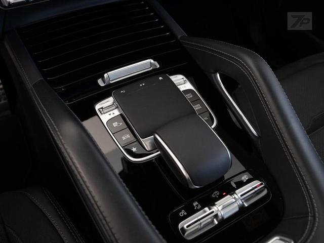 Foto do veículo MERCEDES-BENZ GLE 63 AMG GLE-63 S AMG 4M+ COUPE 4.0 AUT. 2021 25.716 KM 799.000,00