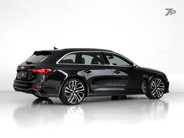 Foto do veículo AUDI RS4  AVANT 2.9TFSI TIPTRONIC QUATTRO 2021 26.307 KM 509.000,00