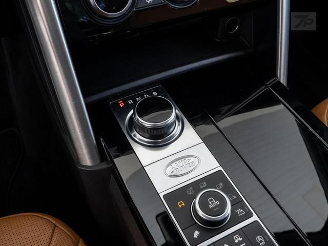 Foto do veículo LAND ROVER DISCOVERY  HSE 3.0 AUT DIESEL 2020 69.856 KM 349.000,00