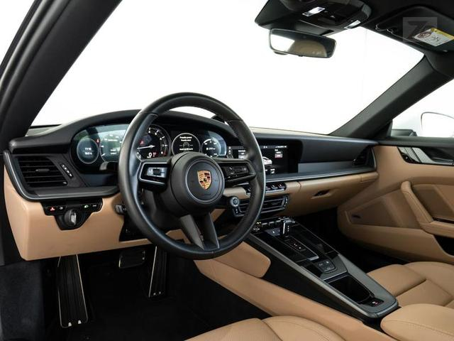 Foto do veículo PORSCHE 911  CARRERA S 2020 11.800 KM 785.000,00