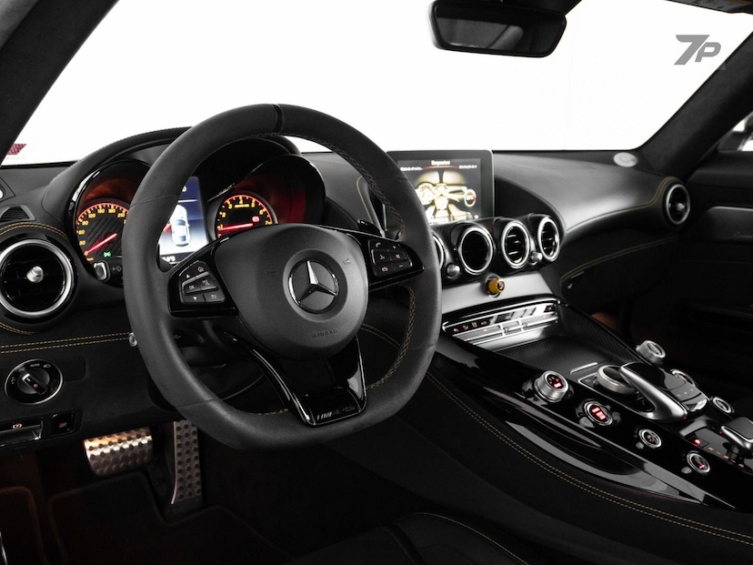 Foto do veículo MERCEDES-BENZ AMG GT  R 2018 15.358 KM 1.390.000,00