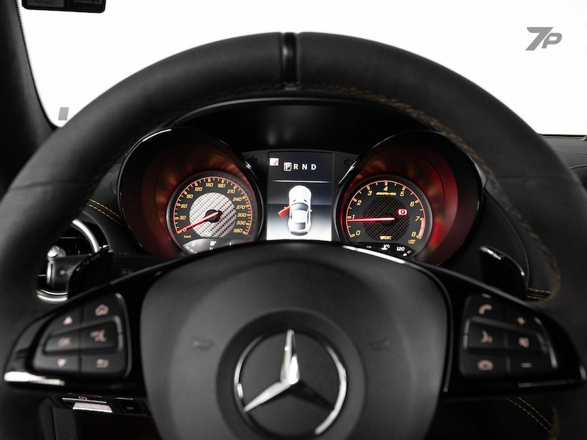 Foto do veículo MERCEDES-BENZ AMG GT  R 2018 15.358 KM 1.390.000,00