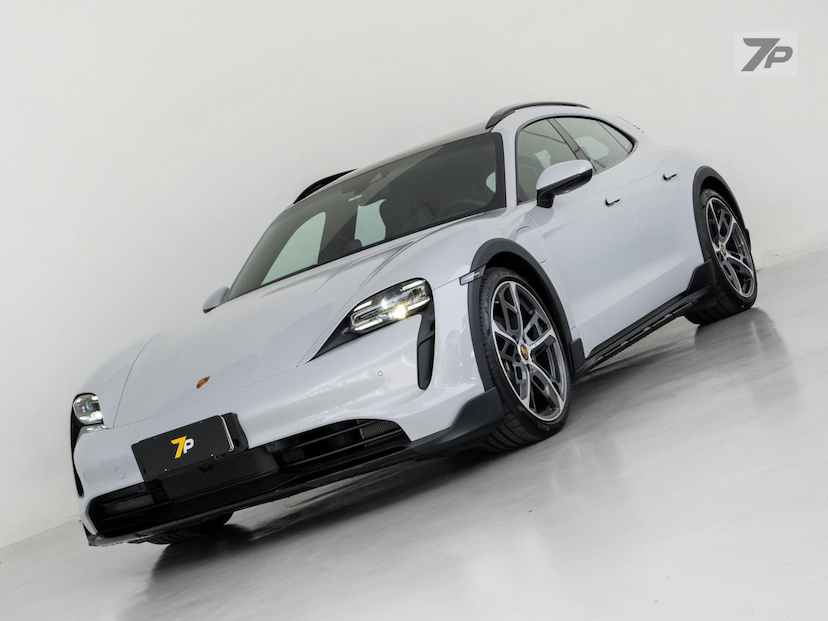 Foto do veículo PORSCHE TAYCAN  4 CROSS TURISMO (ELÉTRICO) 2023 3.010 KM 639.000,00
