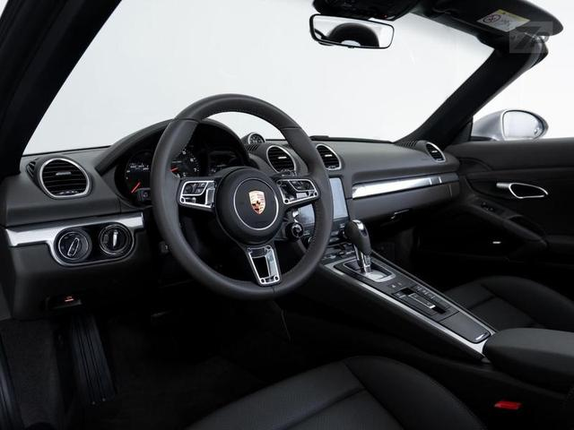 Foto do veículo PORSCHE BOXSTER  2024 940 KM 639.000,00