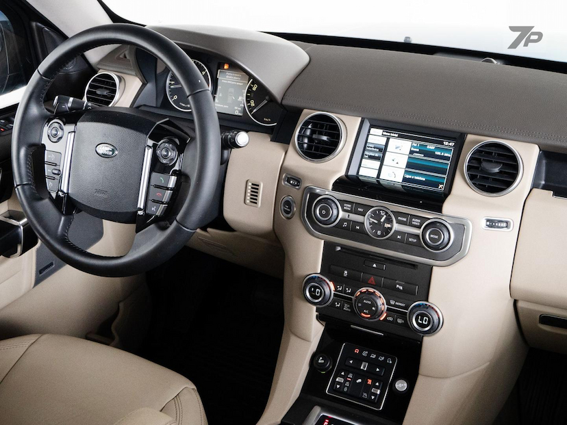 Foto do veículo LAND ROVER DISCOVERY LR  SDV6 HSE 2014 87.421 KM 150.000,00