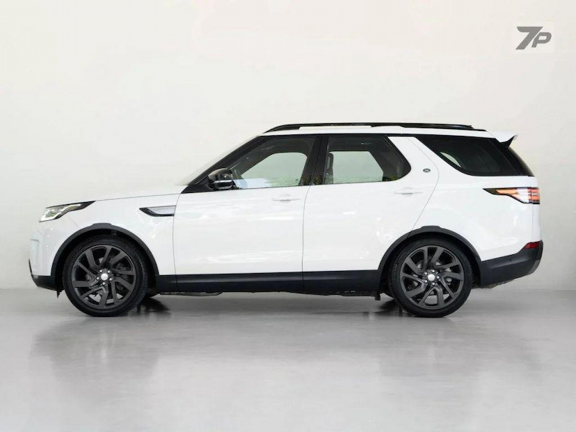 Foto do veículo LAND ROVER DISCOVERY  TD6 SE 7 2019 62.416 KM 289.000,00