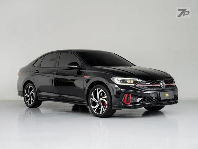 Foto do veículo VOLKSWAGEN JETTA  GLI 350 TSI 2.0 16V 4P AUT 2023 15.700 KM 218.500,00
