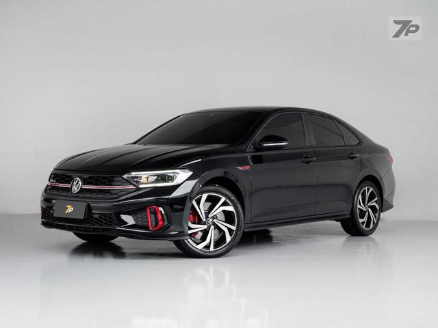 Foto do veículo VOLKSWAGEN JETTA  GLI 350 TSI 2.0 16V 4P AUT 2023 15.700 KM 218.500,00