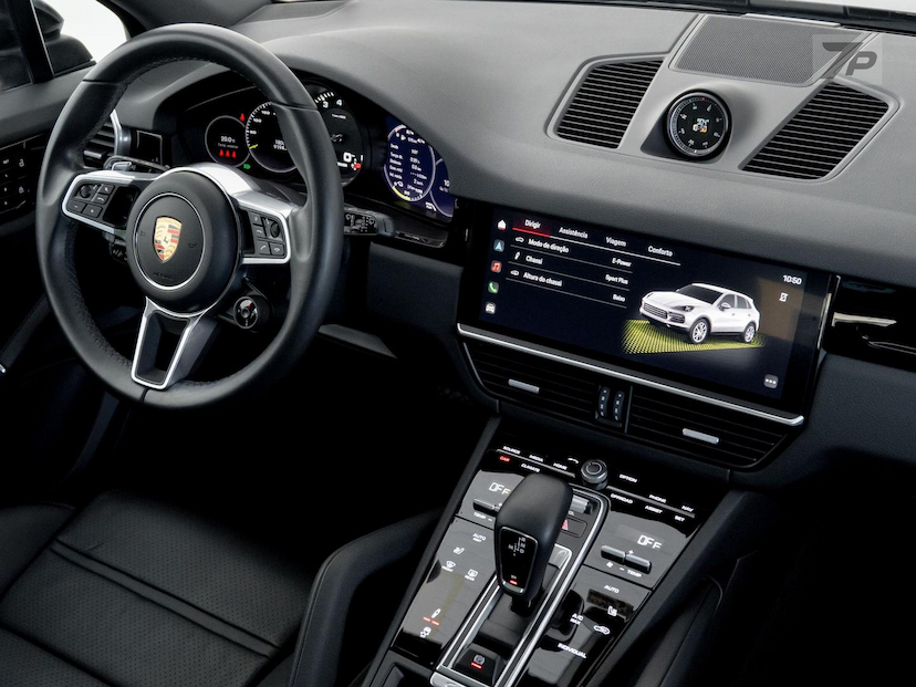 Foto do veículo PORSCHE CAYENNE  3.0 V6 462CV (HIBRIDO) 2022 18.022 KM 645.000,00