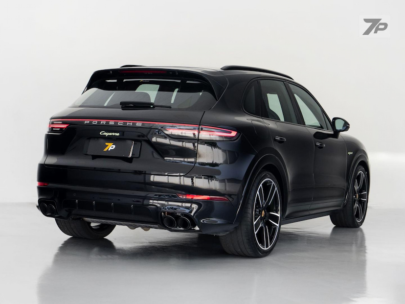 Foto do veículo PORSCHE CAYENNE  3.0 V6 462CV (HIBRIDO) 2022 18.022 KM 645.000,00