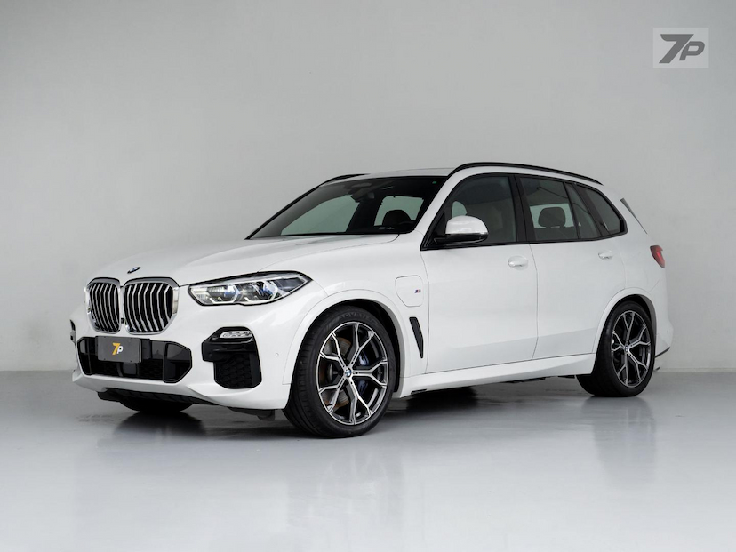 Foto do veículo BMW X5  XDRIVE 45E 2022 41.529 KM 428.900,00