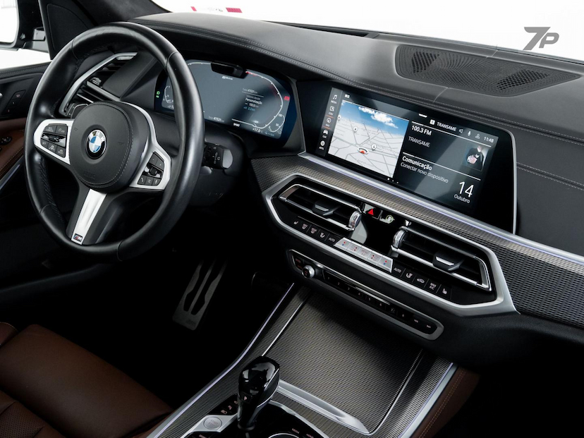 Foto do veículo BMW X5  XDRIVE 45E 2022 41.529 KM 428.900,00