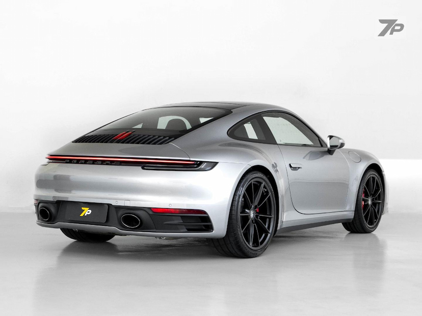 Foto do veículo PORSCHE 911  CARRERA 2021 16.350 KM 759.000,00
