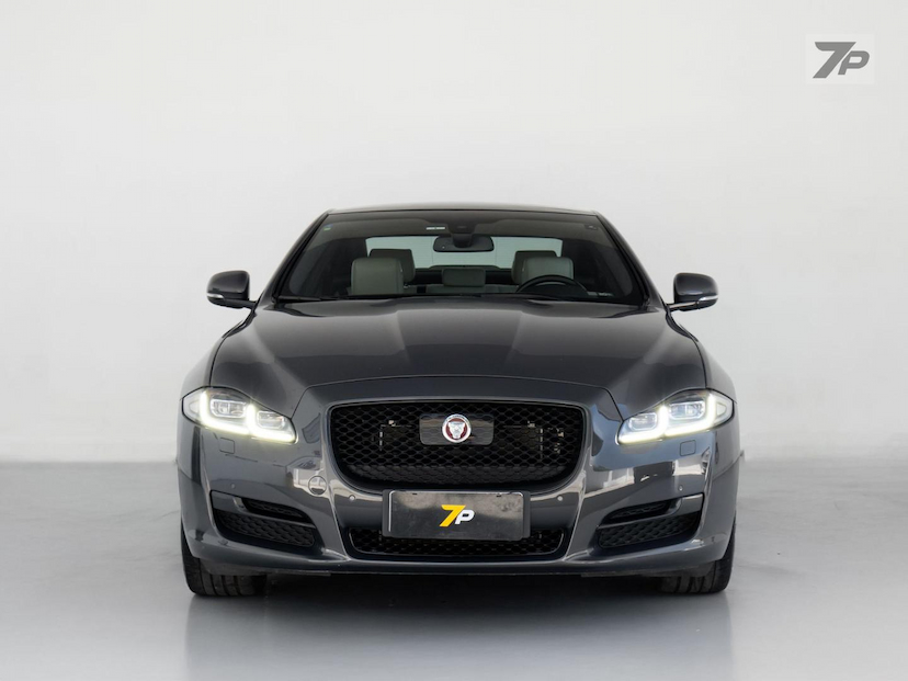 Foto do veículo JAGUAR XJ  SCSUPERSPORT 2017 69.892 KM 285.000,00