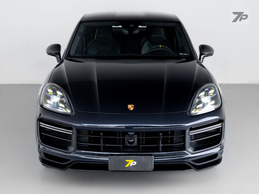 Foto do veículo PORSCHE CAYENNE  GT CP 2022 7.197 KM 1.079.000,00